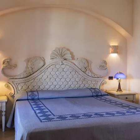 Poseidonia Hotel Àrbatax