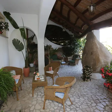 Poseidonia Hotel