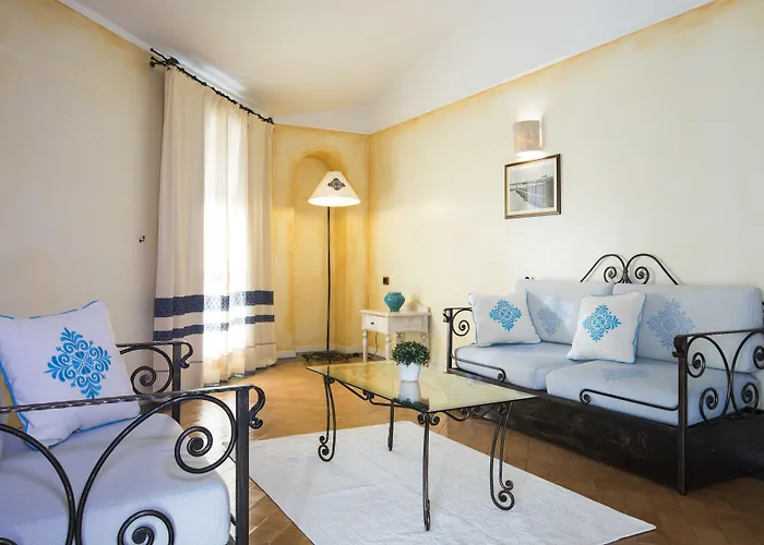 Poseidonia Hotel Àrbatax