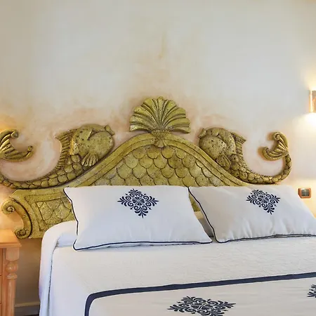 Poseidonia 호텔 4*