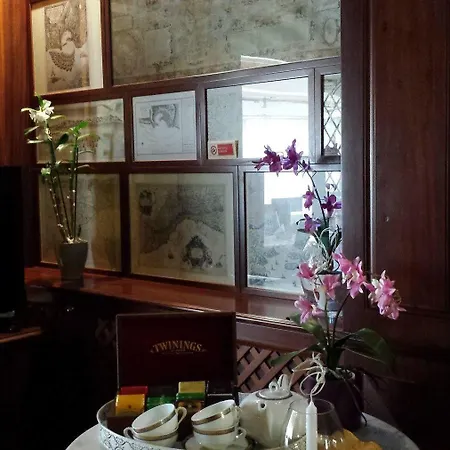 Poseidonia מלון ארבאטקס